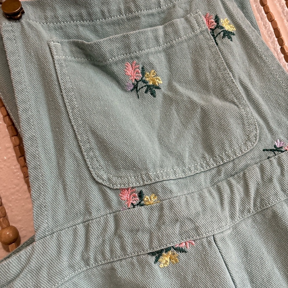 Cider Mint Green Embroidered Floral Short Overalls - Picture 2 of 4